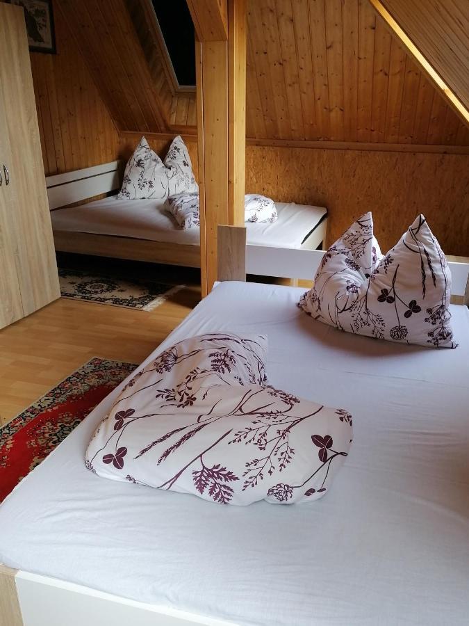 Bed and Breakfast Nagy-Magyarorszag Park à Isztimér Extérieur photo