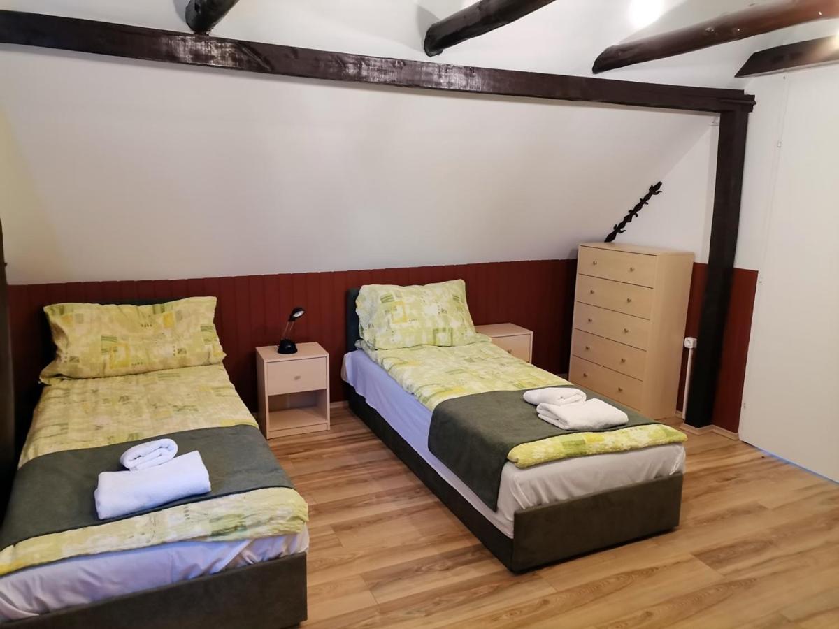 Bed and Breakfast Nagy-Magyarorszag Park à Isztimér Extérieur photo