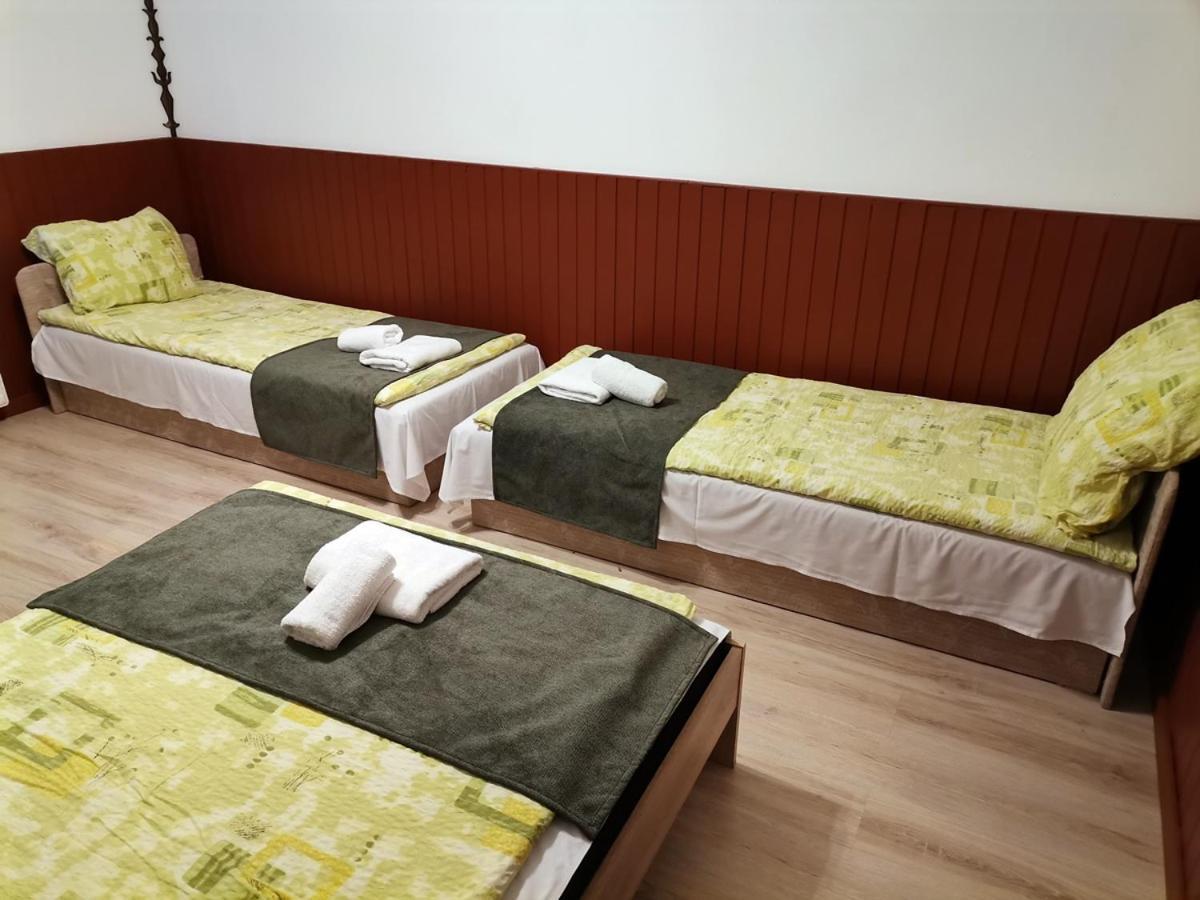 Bed and Breakfast Nagy-Magyarorszag Park à Isztimér Extérieur photo